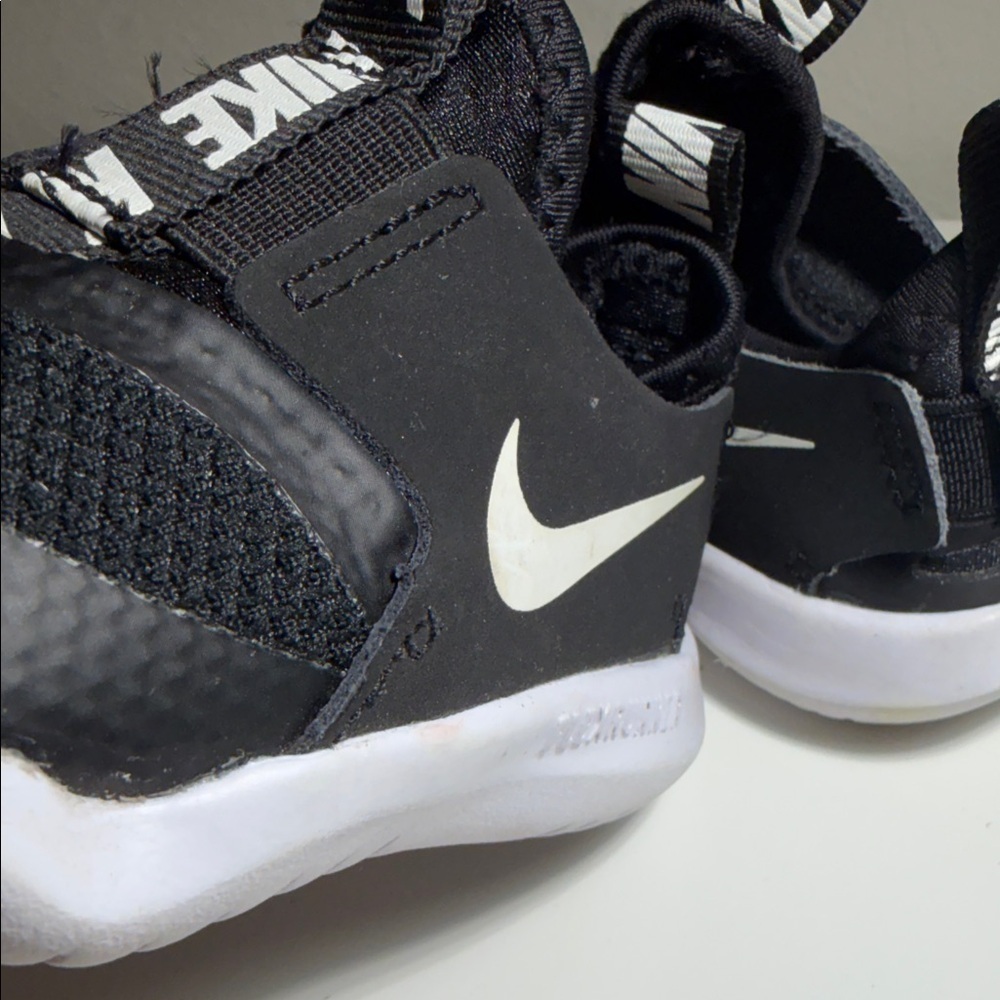 Nike Kids Black and White Slip-On Sneakers - Picture 7 of 11